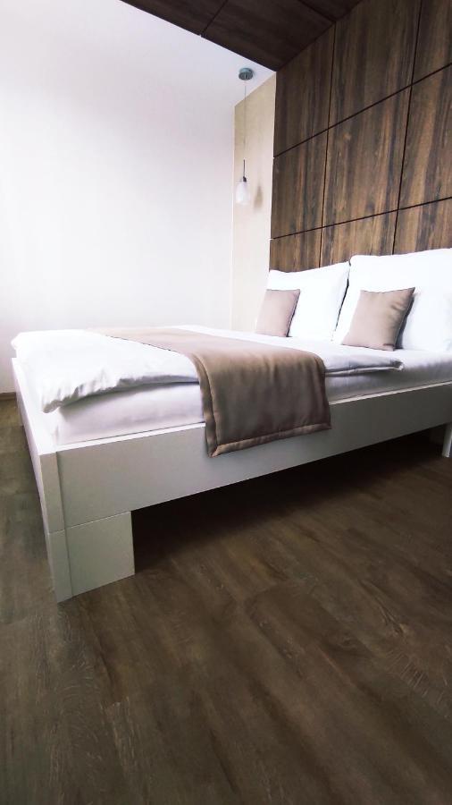 Na Vyhlidce Apartment *